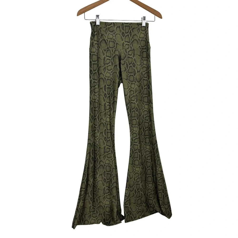 Free People Onzie Pants Womens S/M Green Snake Print High Waisted Flare Leggings